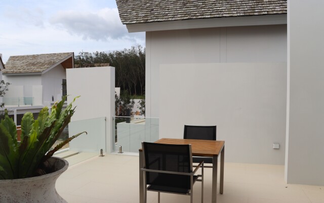 Modern Villa Luxpride Villa