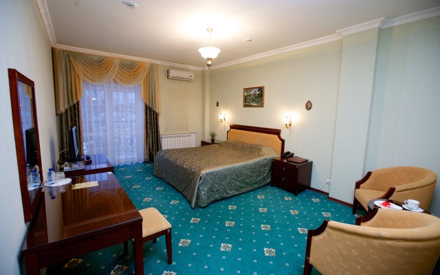 Imperator Hotel