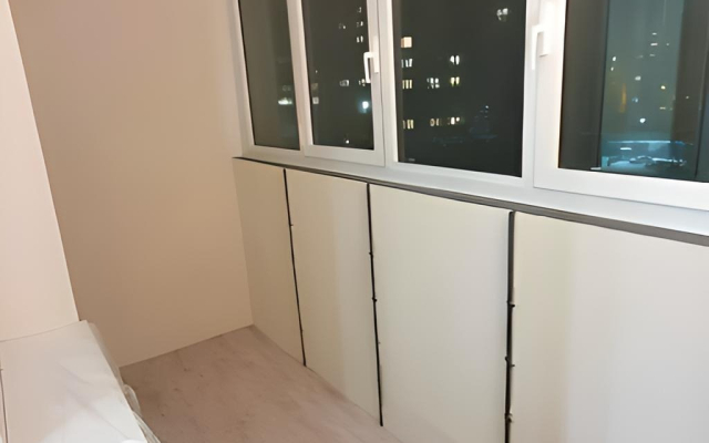 Апартаменты Трёхкомнатная квартира недалеко от центра города