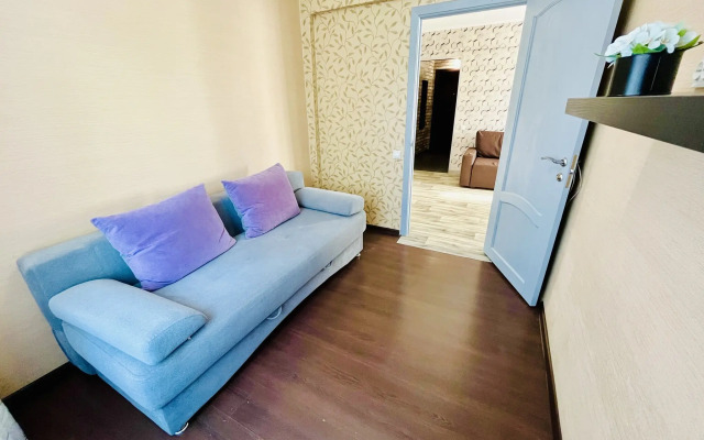 3kh Komnatnaya Kvartira U Zhd Vokzala Flat
