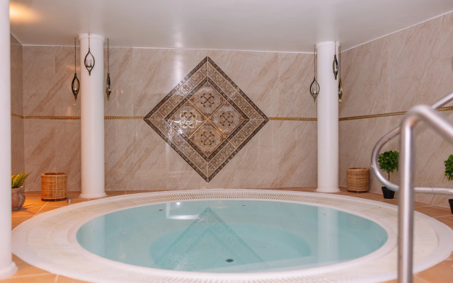 Grand Muthu Oura View Beach Club Apart-Hotel