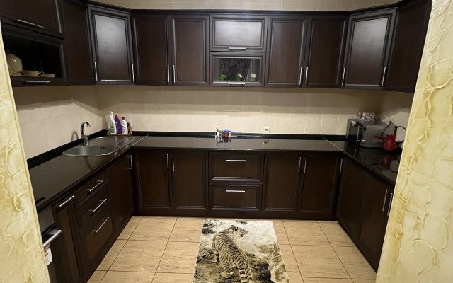 Lyuks Flat