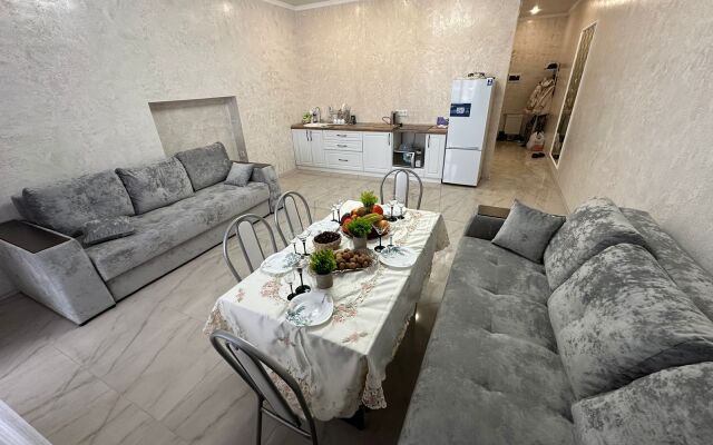 Na Bannom Vozle Gornolyzhnogo Kompleksa Apartamenty