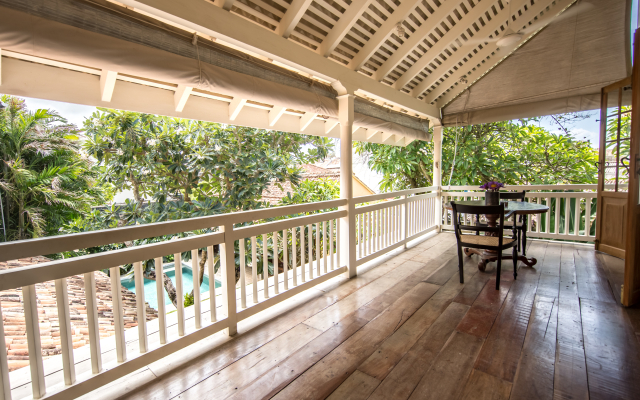Taru Villas - Rampart Street