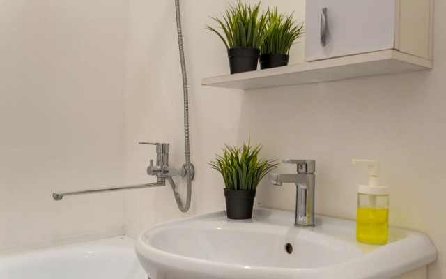 Апартаменты Алябьева 8