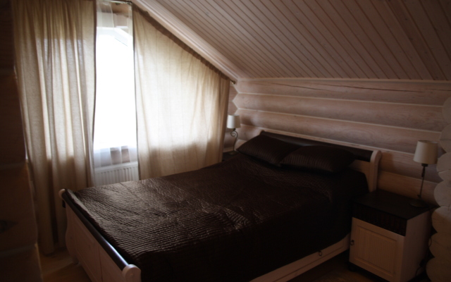 Kottedzh  Na Beregu Reki Volga Guest House