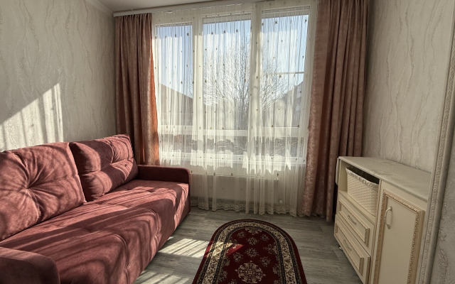 Kvartira Novaya Dvukhkomnatnaya Kvartira Vo Vladikavkaze Flat