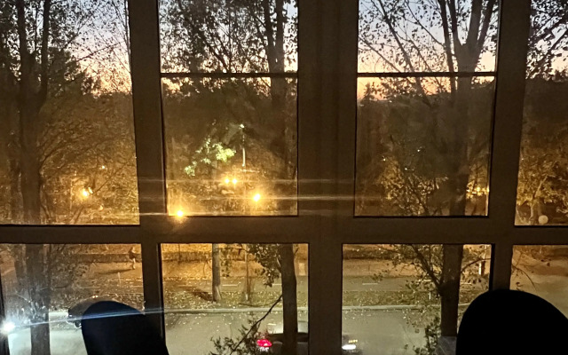 Uyutnaya Dvukhkomnatnaya Flat