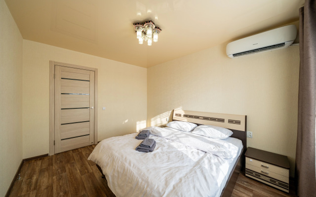 Апартаменты Двухкомнатные на Шелеста 112