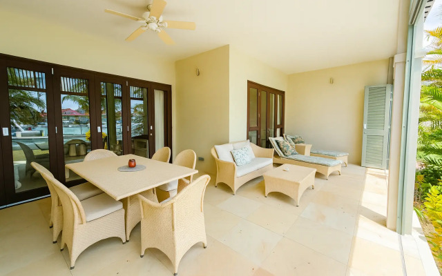 Stilnye Prostornye Na Eden Island Apartments