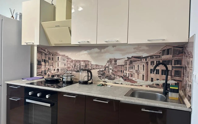 Prostornaya V Tsentre Flat