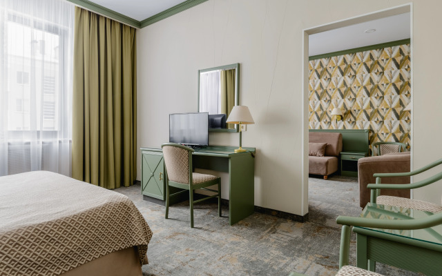 Suleiman Palace Hotel