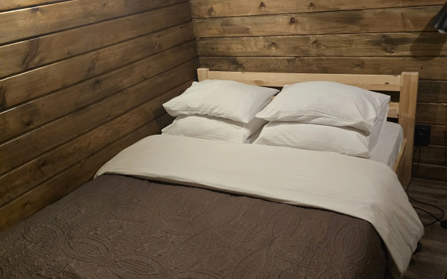 Chilla Villa Black Guest House