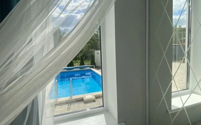 Частный дом на Лебединой