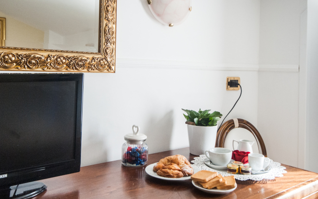 Franco Giaquinto Hotel