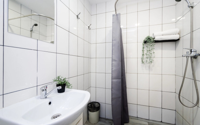 Uroom Econom Apartments 3