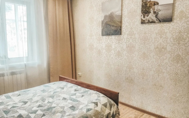 Квартира Уютная двухкомнатная