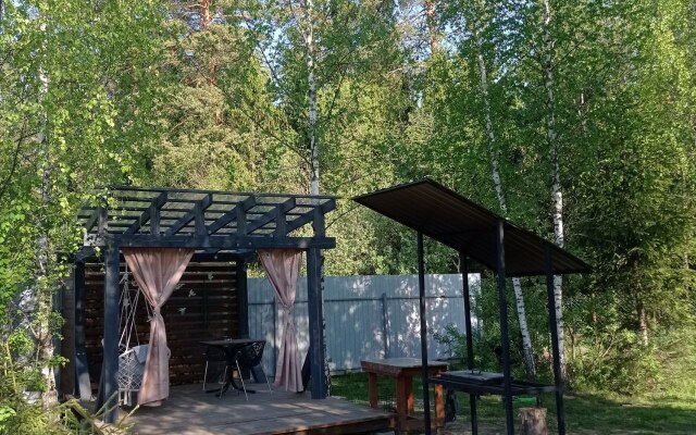 Hide Forest Private House