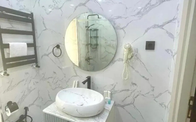 Perla De Mar Inn Hotel