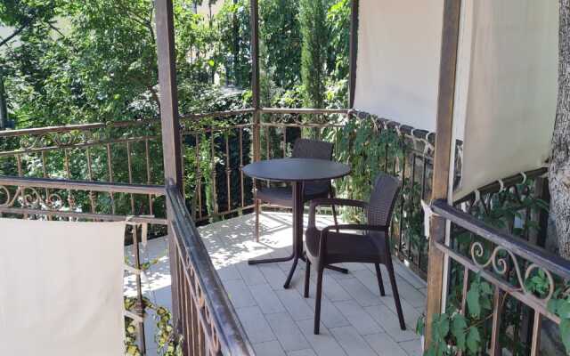 Yantarny Guest House