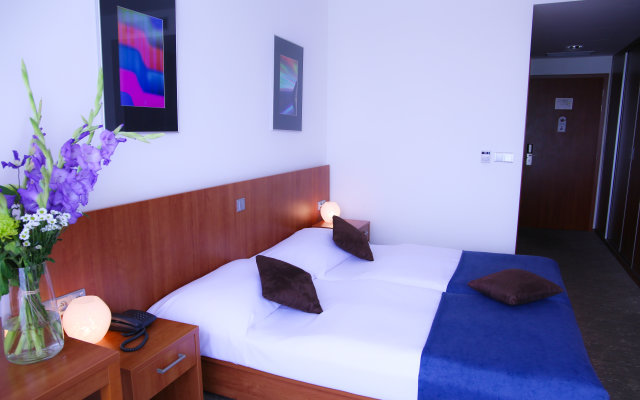 Academic Hotel