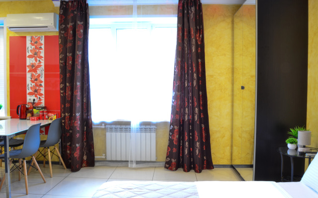 1 Kom Studiya Flat