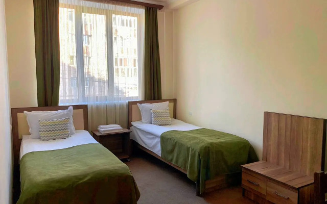 Mina Hotel