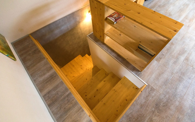 Na Sibiryakova 10 Private House