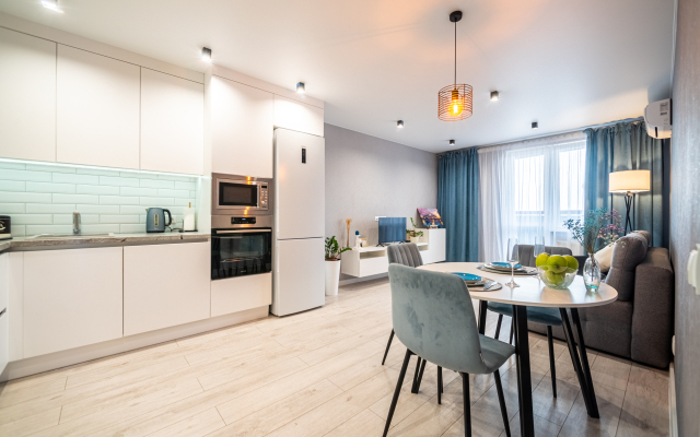 Cool House Apartments