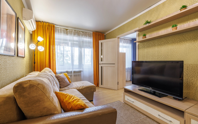 Kvartira Dvukhkomnatnaya Na Fridrikha Engelsa Apartments