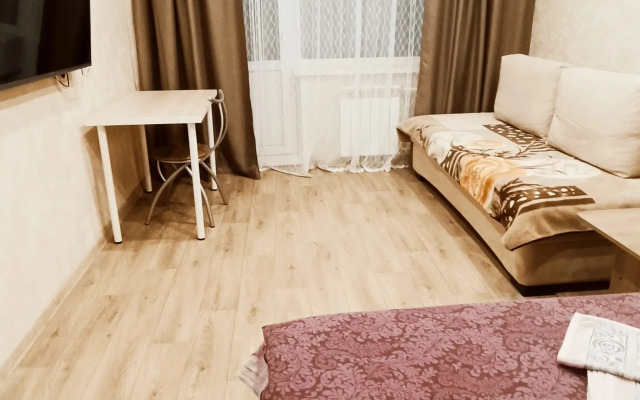 Квартира на Яновского 3