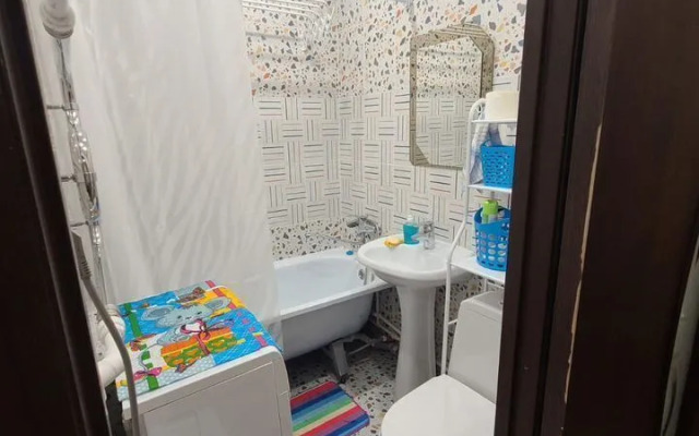 Квартира на Матвеева 18