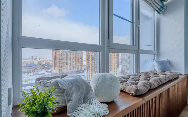 Green FOX s komfortom konditsioner kukhnya tishina Flat