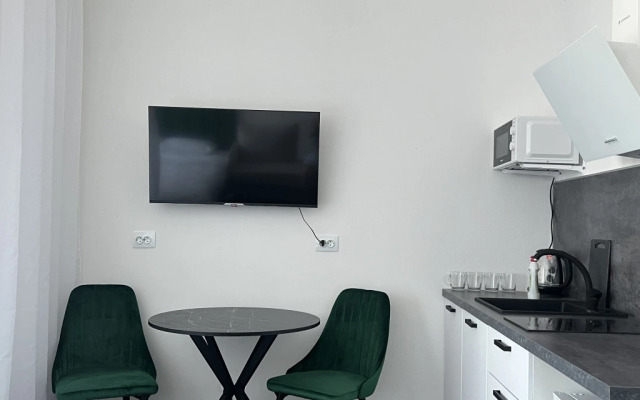 V Tsentre Goroda Apartments 2