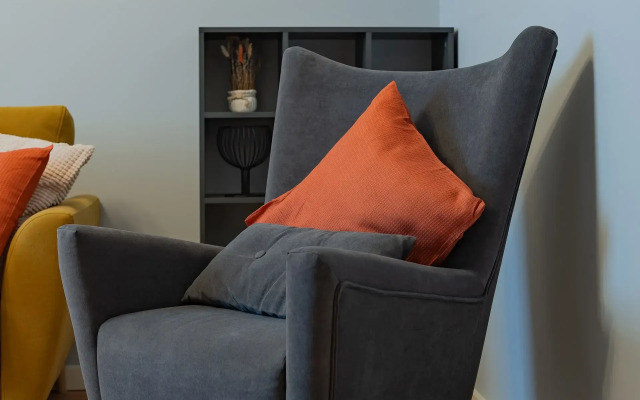 Квартира Стильная 3-комнтная в ярких оттенках