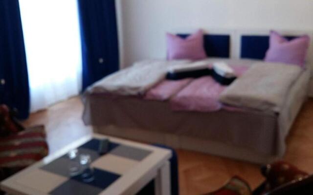 Renesans Hotel