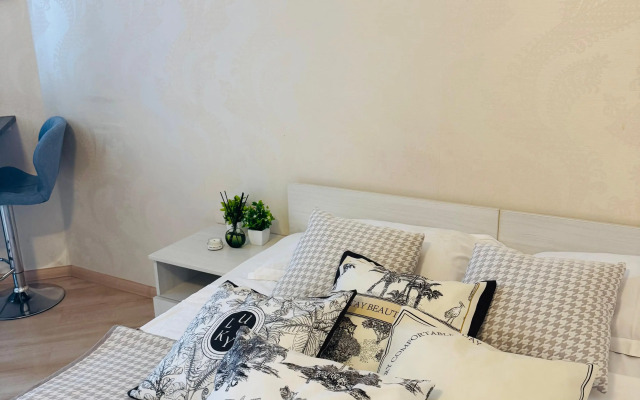 Blu Na Komarova 45 Apartments