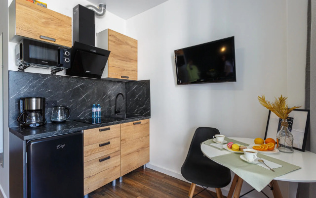 Апартаменты Милан Lamare с Балконом и Видом на Море