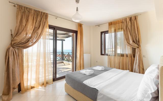 Miroir Private Pool Elani Villa