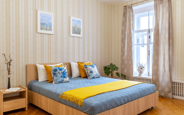 Квартира двухкомнатная у Русского музея