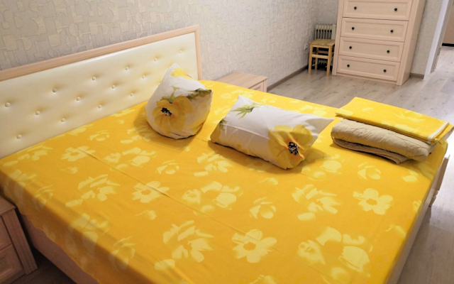 Na Prospekte Stroiteley 27-2 Apartments