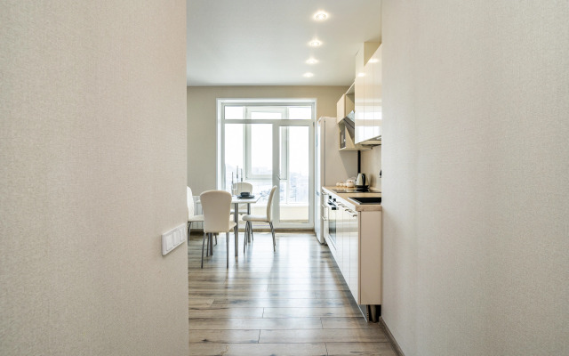 Moreon Prostornye Ryadom S Bukhtoy Zolotoy Rog Apartments