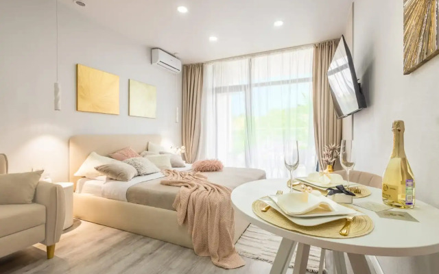 Apartments Crimean Rey
