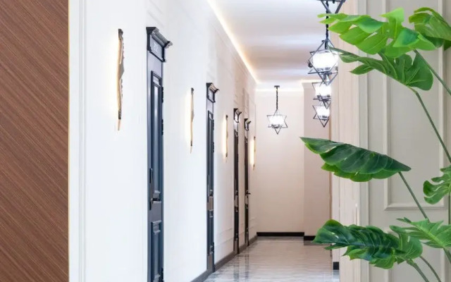 Gold Star Palace Hotel