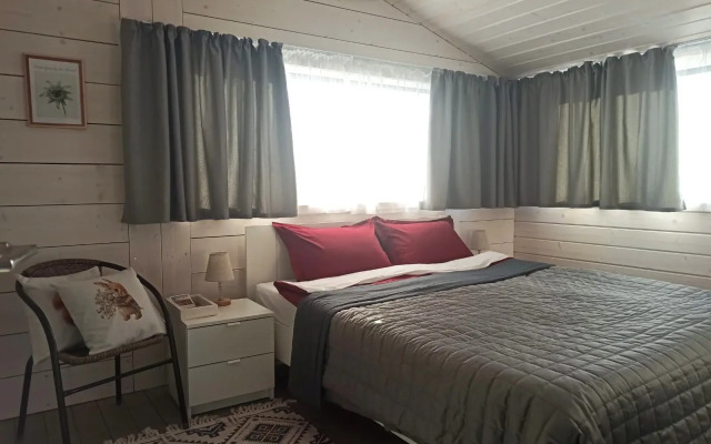 Dubldom U Lesa Private house