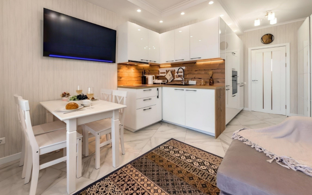 Roz Del Mar Apartments