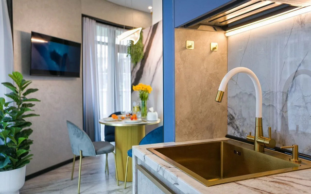 Na Ulitse Drazhinskogo 45A Flat