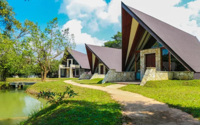 Liya Water Villa Boutique-Hotel
