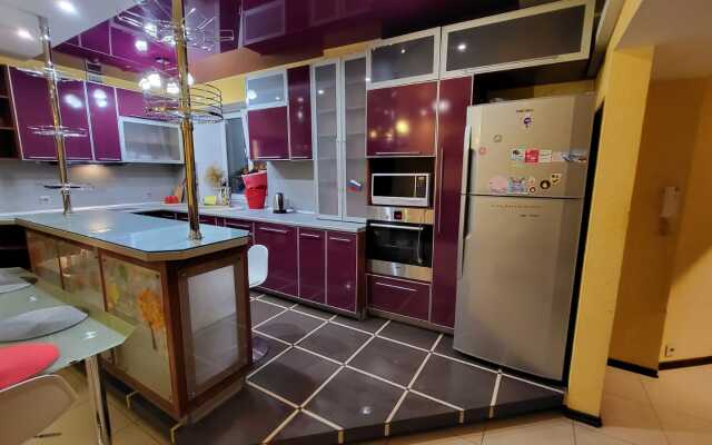 Квартира Уютная трешка