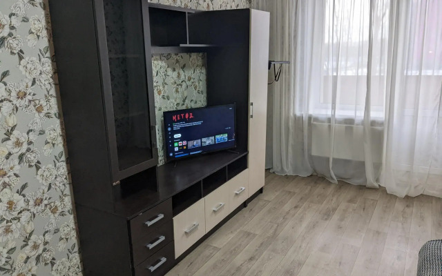 RentHome na ulice Kazachya u TRC Tochka Siti Flat